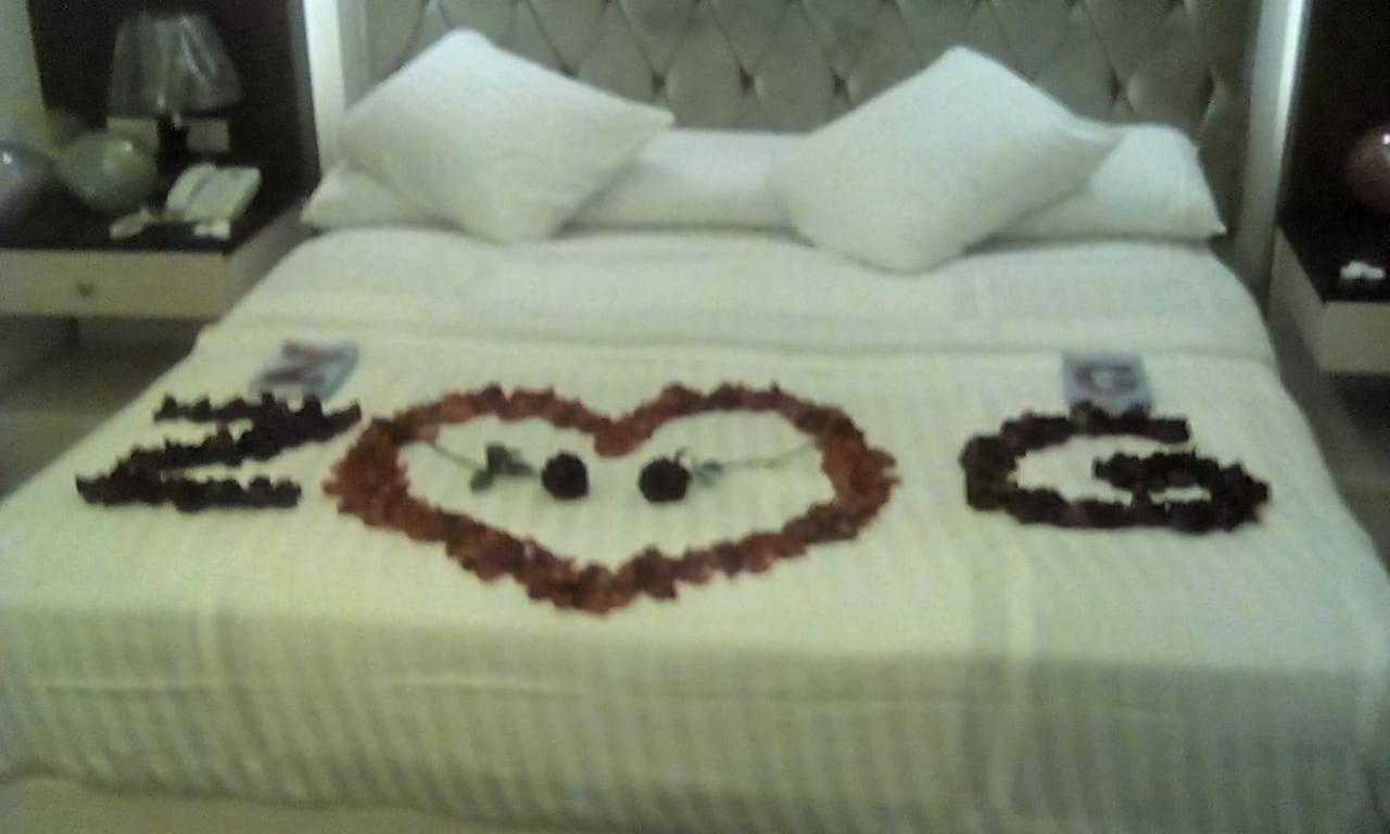 Horizon Loaloat Elnile Hotel ไคโร ภายนอก รูปภาพ